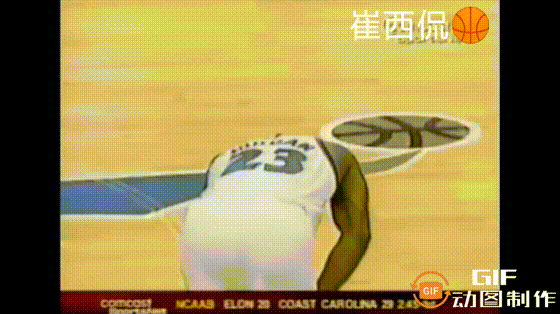 开云页面在线登录-网球选手阿扎伦卡个人资料